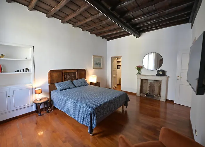 Apartamento Domus Greci Piazza Di Spagna